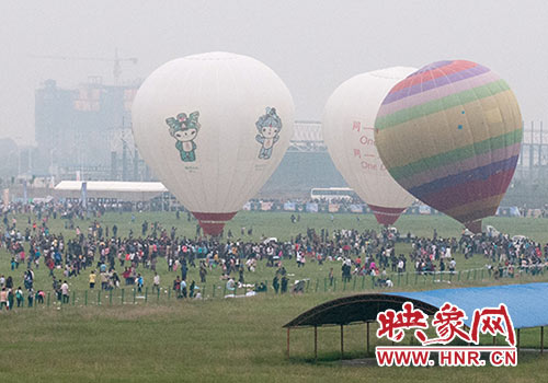 2014年鄭州航展活動現(xiàn)場