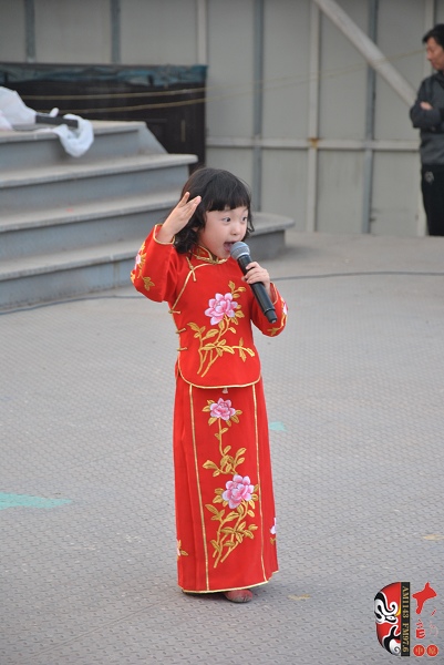 小梅花獎金獎獲得者、河南電視臺《梨園春》明星擂主張楚怡表演《戲曲串燒》