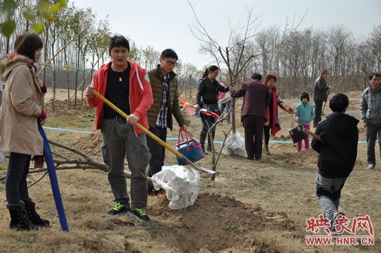 植樹(shù)活動(dòng)馬上開(kāi)始