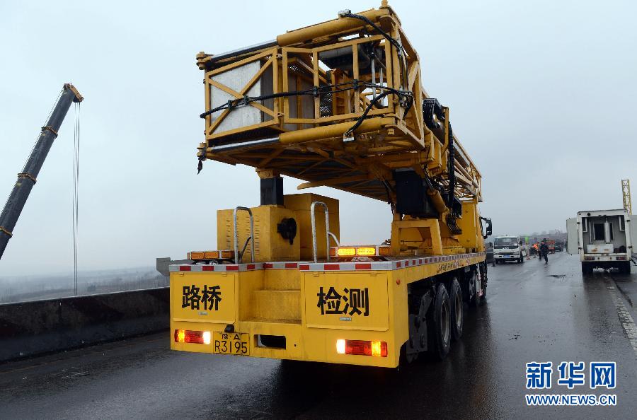 連霍高速義昌大橋北半幅恢復小車雙向通行