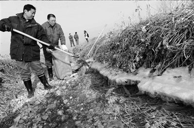 山西苯胺泄漏續 當地村民污染中成長多患血液病