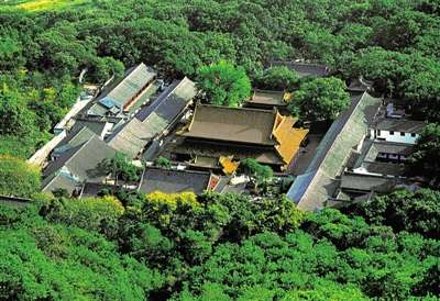 海天佛國寺寺恢宏 養生素食普陀山