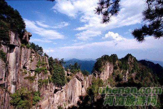 內鄉寶天曼世界生物圈保護區對中小學生免費