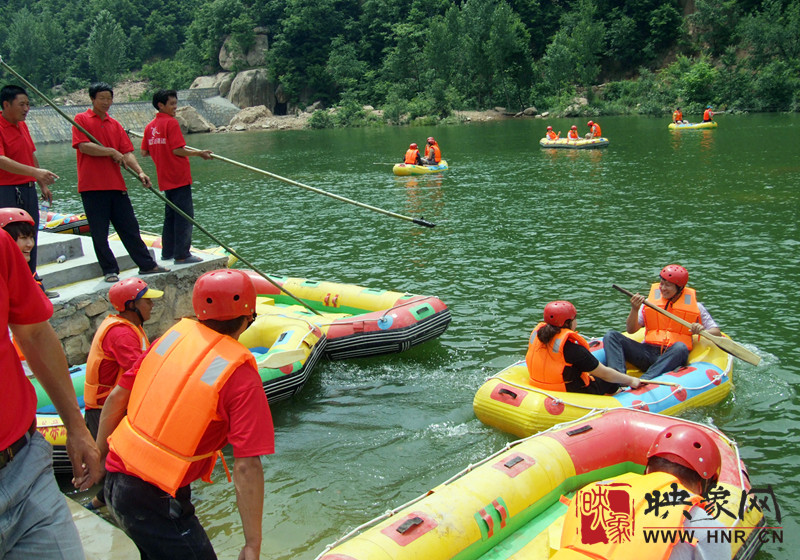 恐龍谷漂流景區