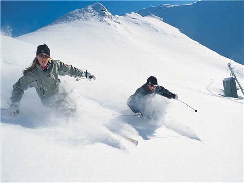 [旅游]西峽：游玩恐龍遺跡園 體驗老界嶺滑雪場