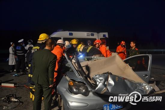 5人死！比亞迪被寶馬追尾 車身剩一半