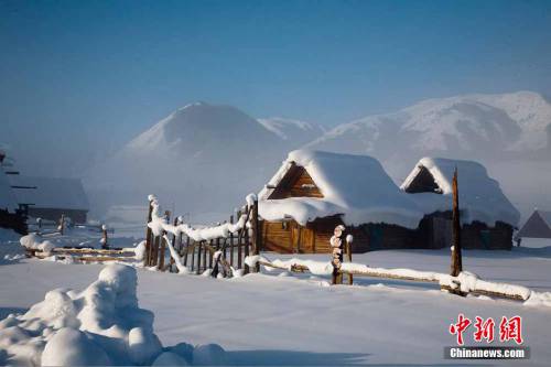 新疆阿勒泰公布滑雪靚照