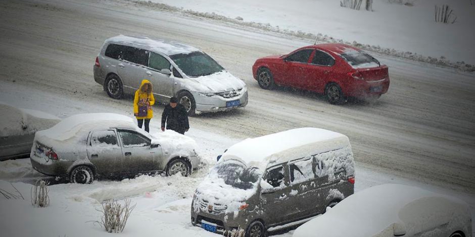 烏魯木齊大雪紛飛30小時 重回