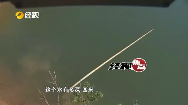 仨小伙半夜摘西瓜被發現 逃跑中跌入水坑兩人溺亡