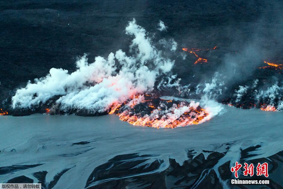 冰島巴達本加火山爆發