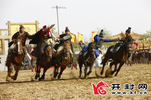 炎炎夏日 清明上河園喊你去“納涼”