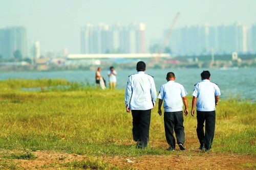 鄭州龍湖成“浴場”隱患多有望今年立法禁游