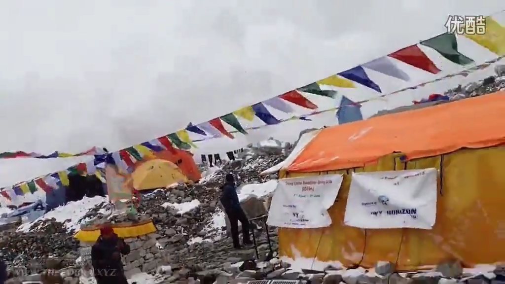 德國登山客記錄下的珠穆朗瑪雪崩視頻 尼泊爾地震引發v